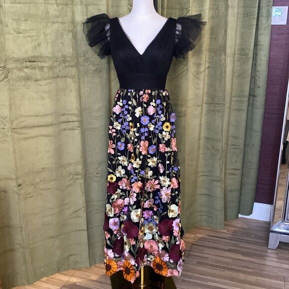 Mac Duggal Black and Multicolor Floral appliqué Midi Dress, US2 - Picture 7 of 16